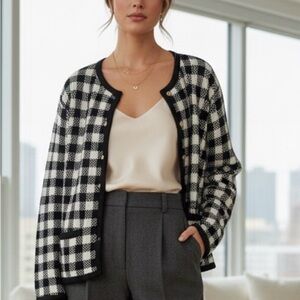Liz Baker checkered/houndstooth Knit Sweater